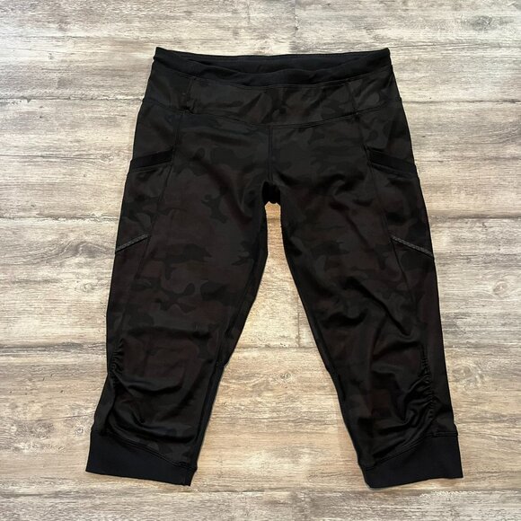 Lululemon Run For Fun Crop Full-On Luxtreme, Savasana Camo Black, Size 8 - Picture 4 of 15